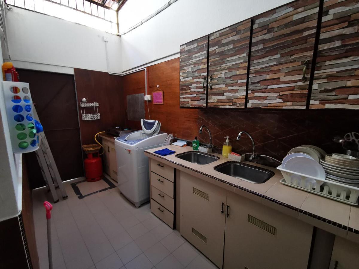 乔治敦 Dou Houz Gurney酒店 外观 照片